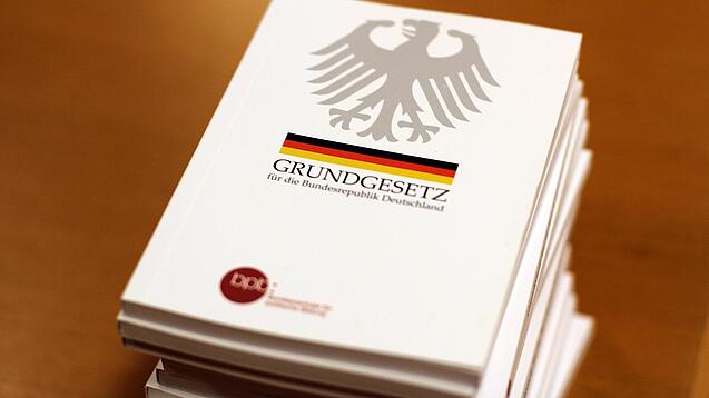 Das Grundgesetzbuch der Bundesrepublik Deutschland.