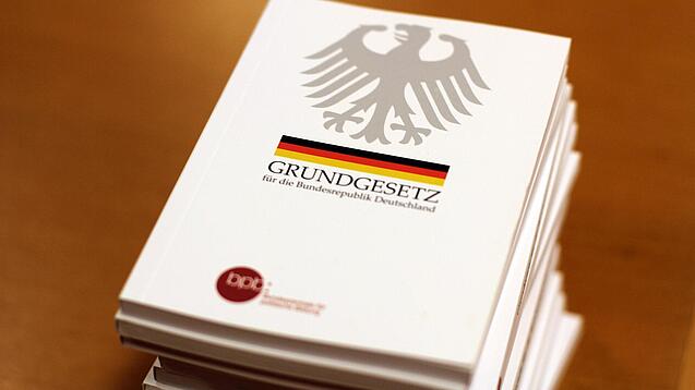 Das Grundgesetzbuch der Bundesrepublik Deutschland.