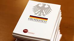 Das Grundgesetzbuch der Bundesrepublik Deutschland.