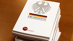 Das Grundgesetzbuch der Bundesrepublik Deutschland.