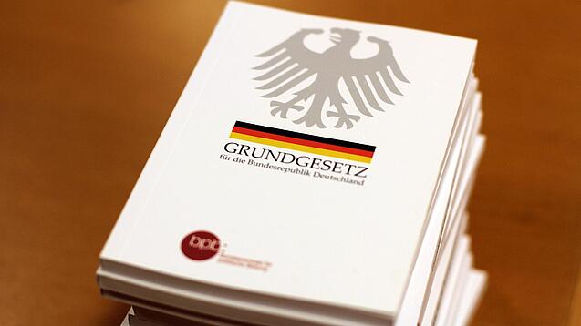 Das Grundgesetzbuch der Bundesrepublik Deutschland.