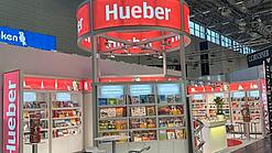 Der Stand des Hueber-Verlags auf der didacta Bildungsmesse.